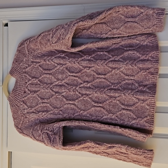 Kut from the Kloth XL turtleneck sweater. Lilac purple cable knit. - Picture 3 of 9